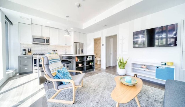 Bright & Beautiful Condo with Walkout Patio