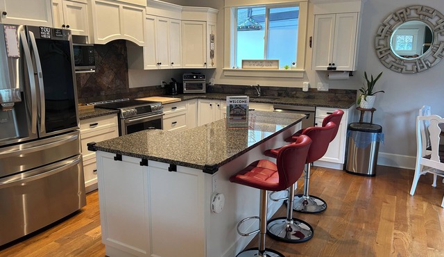 Bright Spacious Home w/Kids Areas