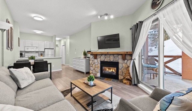 Central Village Condo Dog Friendly