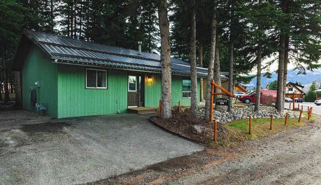Chalet #134 - Pet Friendly Two Bedroom