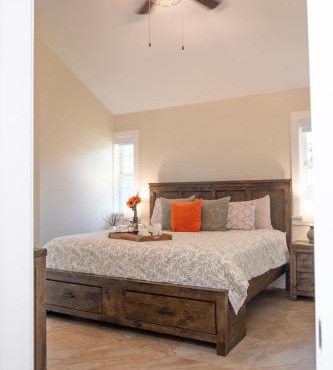 CHATHAM HOUSE Kelowna Bed & Breakfast