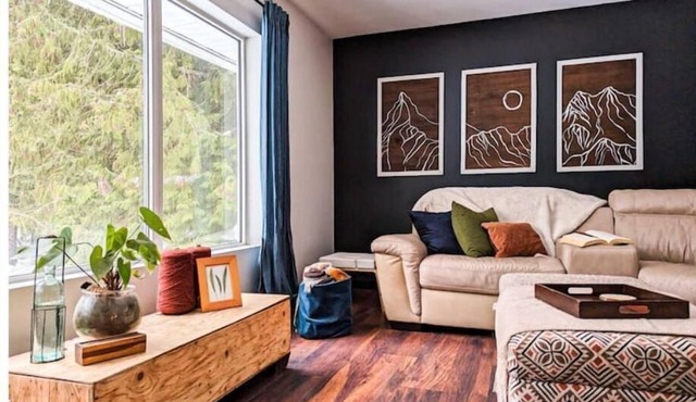 Comfy forest home (3 BDR) Kootenay Keep