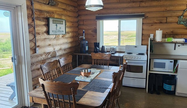 COTC: Log Cabin Glamping in Castor