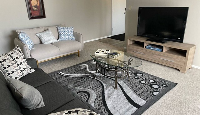 Exquisite 2 Bedroom Apartment
