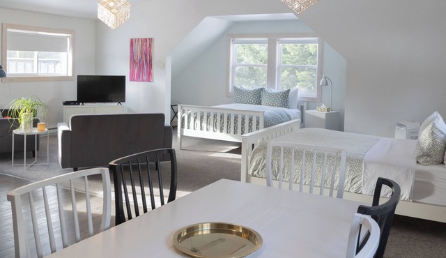 Fieldstone Guesthouse