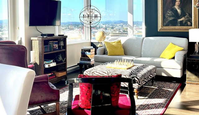FIFTEEN09 at ERA-DT 2 bedroom condo w/Parking & Ocean View