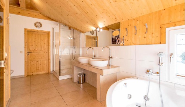Five-Bedroom Holiday Home in St.Georgen A.Kreischb. in Sankt Lorenzen ob Murau
