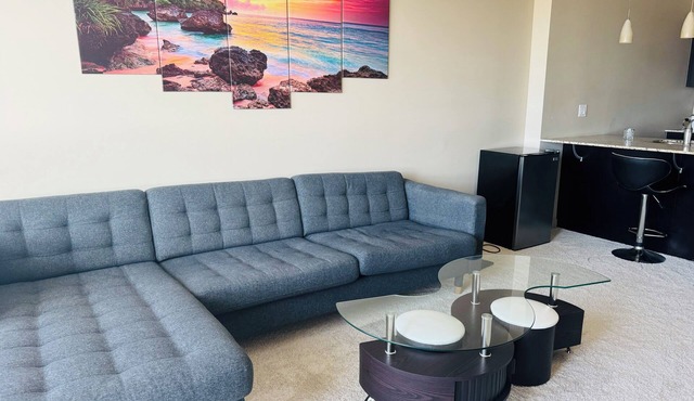 Full Apartment at Train Station