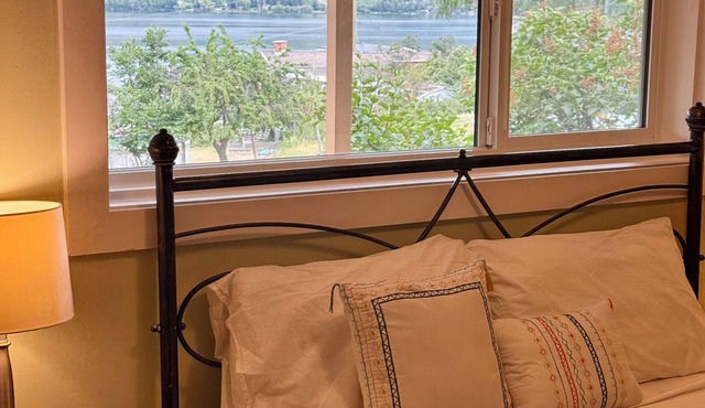Guest Suite with Lake View | Walking distance to Wood Lake
