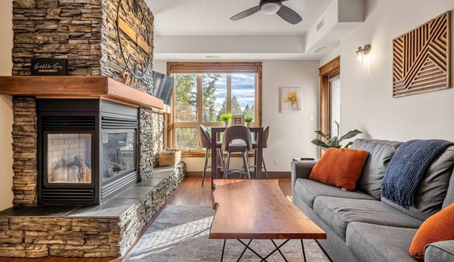 Heavenly Mountain Hideaway | Pool | Hot Tub