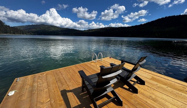 Heffley Lake House - 2 openings left for summer! Private dock