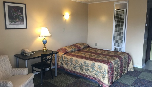 Hillcrest Motel