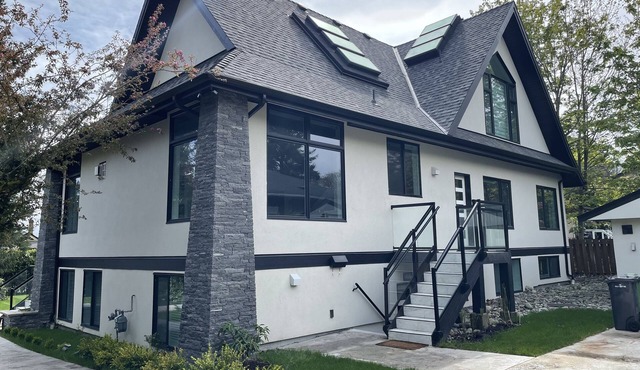 Historic Rockland Garden Retreat