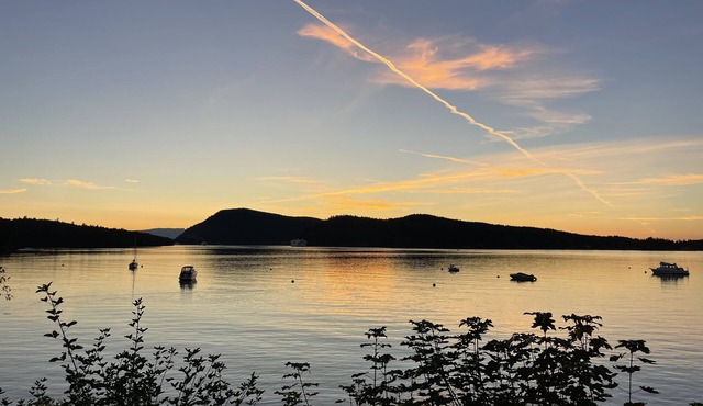 Historic Waterfront Home for Monthly Rentals
