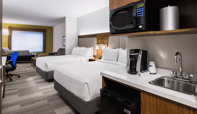 Holiday Inn Express Hotel & Suites Airdrie-Calgary North by IHG