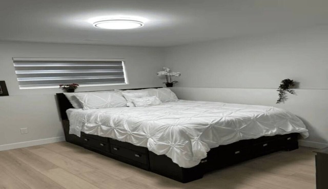 Ivory House. Modern, cozy & premium comfort.