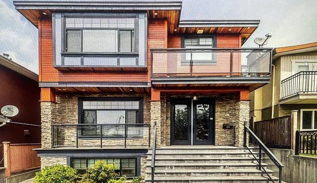 Jennifers House