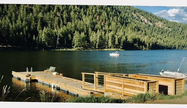 Kamloops Executive Lakehouse