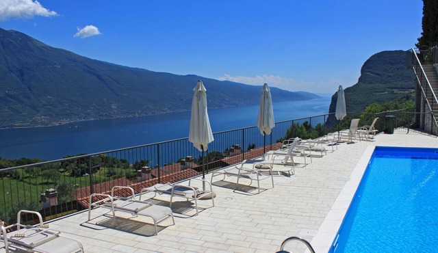 La Quiete 17 Apartment Lake View in Tremosine