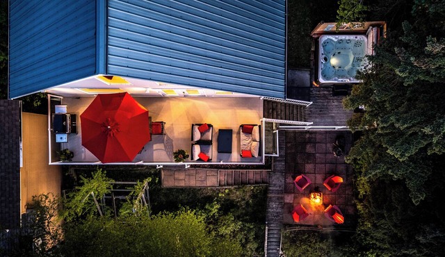 Lakefront Retreat on Pigeon Lake Hot Tub+Starlink.