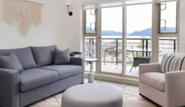 Lakeview Splendor- 7-BR Penthouse Bliss Rooftop