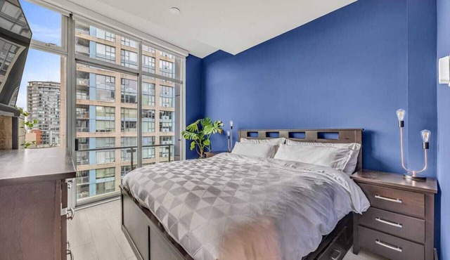Lounge | KingBed | Private Rooftop Patio