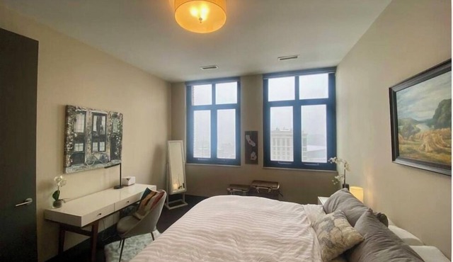 Luxurious 11th-Story Condo in the heart of Grand Rapids in Grand Rapids