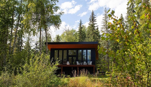 Luxury Private Cabin w/Hot Tub & Mountain Views