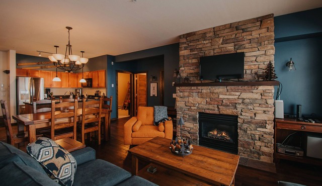 Luxury ski-in/ski-out condo with private hot tub and steam shower