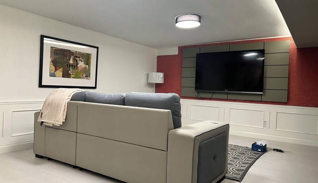 Lynn Valley Creekside Suites