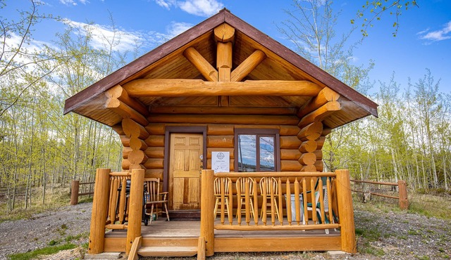 Meadow Lake Guest Ranch - Hunters Cabin