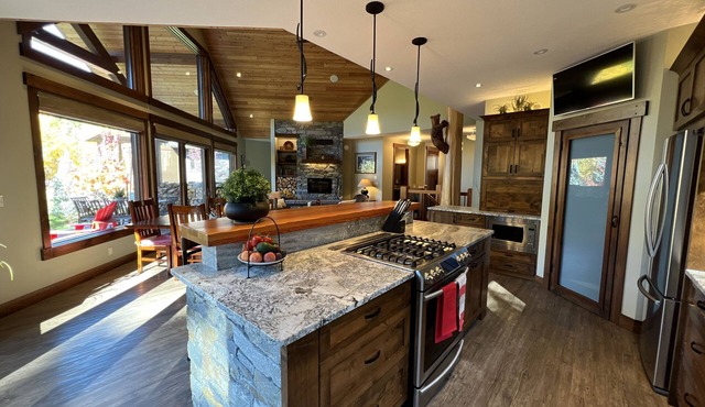 Mountain living at its finest in our spacious 4-bedroom home with Wheelchair Access