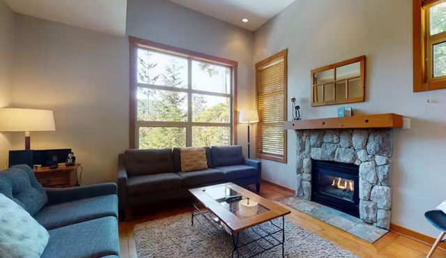 Mountain Star 4 Bedroom private hot tub