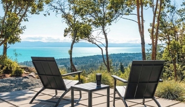 Mountain Suite | Ocean View Fire Pit | Full Kitch
