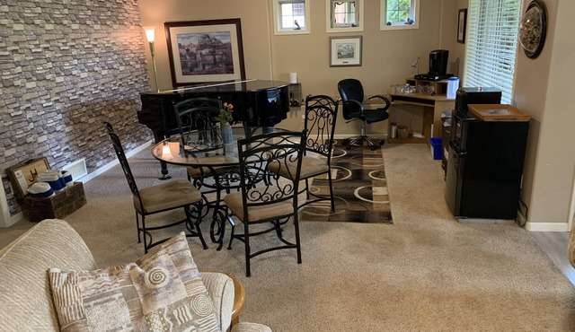 Mountain view, beautiful walk out suite overlooking a park and creek. 3bedrooms.