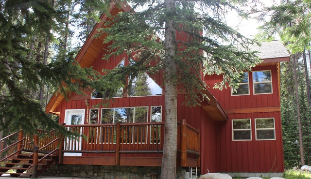 Murphy's Cabin Retreat @ Apex Penticton