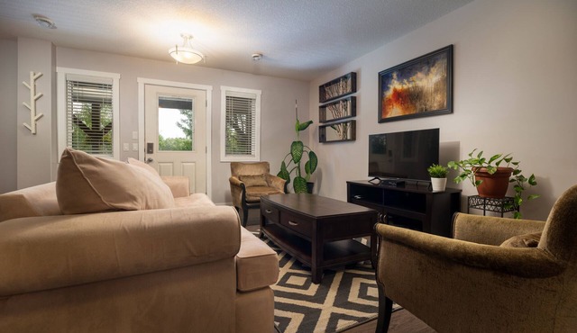 Muskeg Creek Suite
