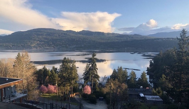 Nanoose Bay South Facing Sea View Suite - Escape to Moon Bay