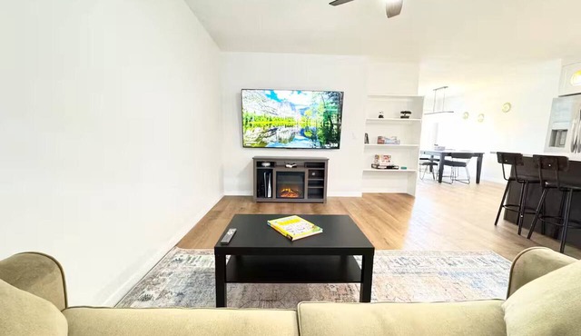 New Home/Quick HWY Access | Quiet Community