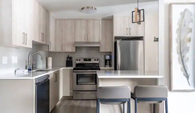 New Renovation in Village 2 BR/2 Bath POOL/HOT TUB