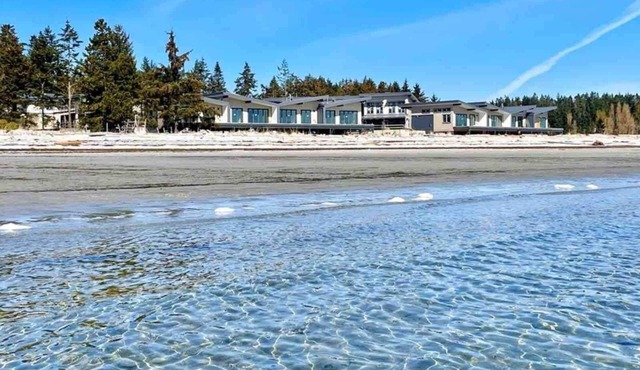 Ocean Peak Retreat at Saratoga Beach - Comox Valley's newest beachfront resort!