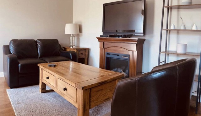 On TheRock BnB ~ Modern Suite