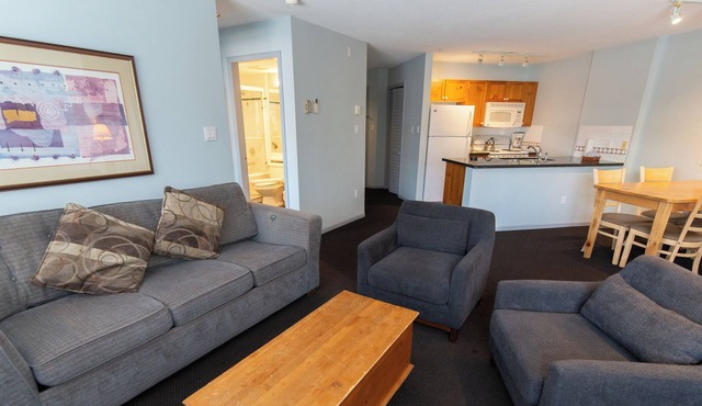 On Village Stroll, Walking Distance to Everything. A/C, Balcony, Fireplace