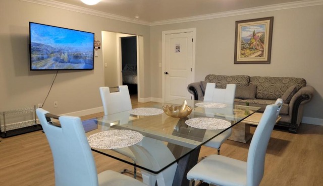 Oscar INN & 2bd Family Suite or Private Room