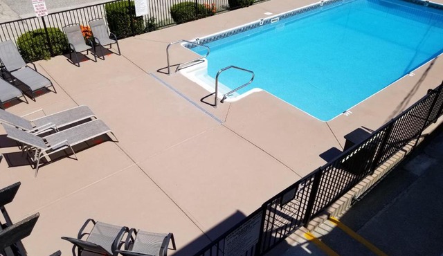 Osoyoos Lakeview Inn & Suites