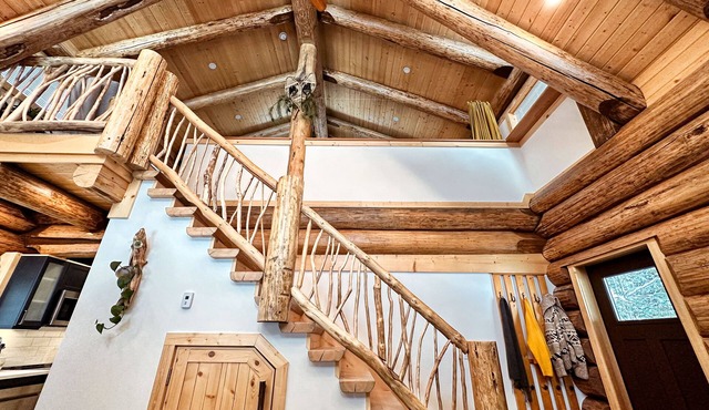 Peaceful Cabin Near Red Mt Bike & Hiking Trails