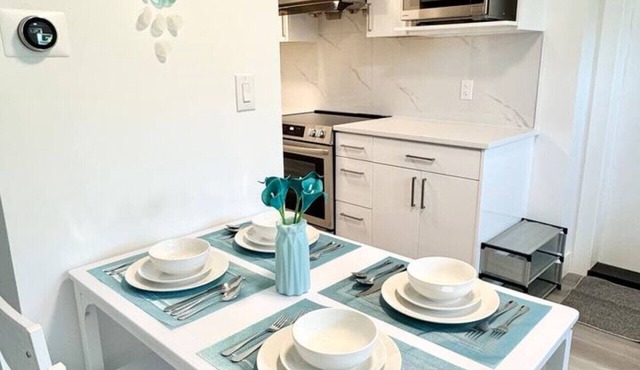 Perfect Vancouver Travel Hub for Couples or Family