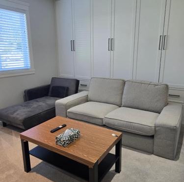 Private 1 bedroom in Brookswood in Langley