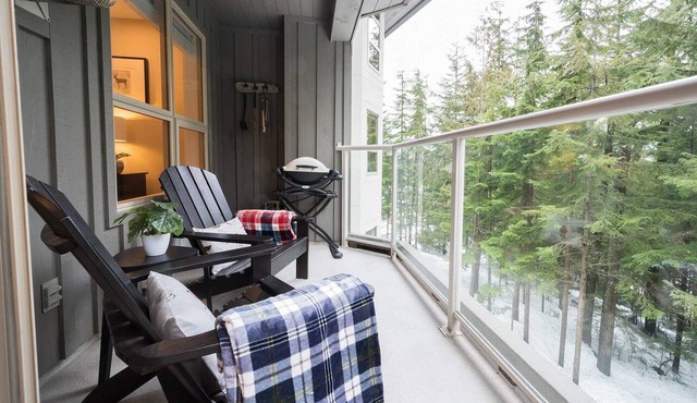 Quiet Vibes Forest View A/C Pool BBQ Netflix | The Suite Life Whistler at Aspens