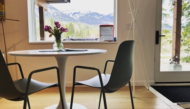 Red Mtn Private Mountain Escape for Active Couples